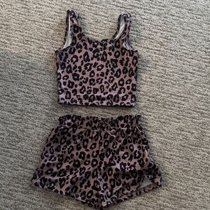 SHEIN Leopard Print Kids Set - Brown and Black